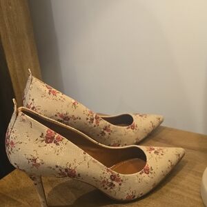 Coach Beige Floral Women's Heels